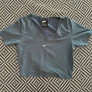 Women’s Nike workout t-shirt. Size small